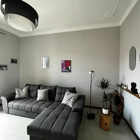 Апартаменти Donna Lucrezia Ла-Спеція