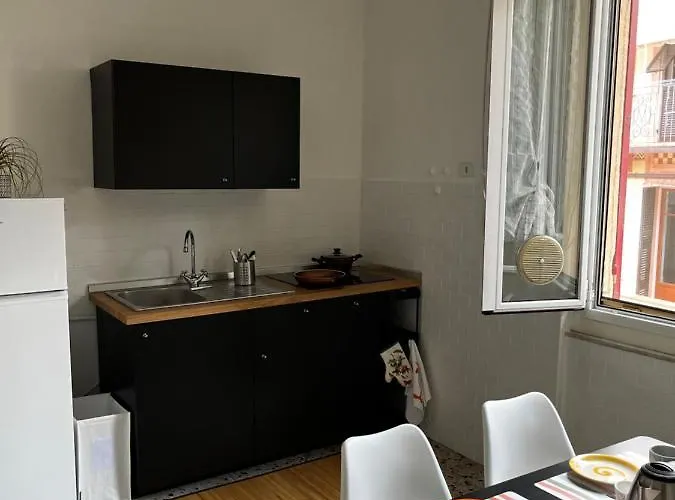 Donna Lucrezia Специя